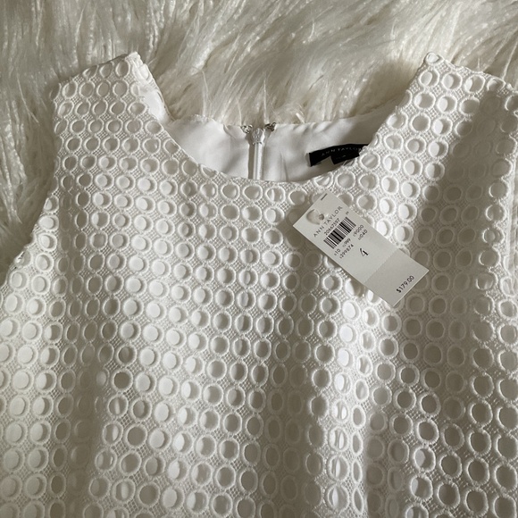 Ann Taylor white embroidered dress - Picture 2 of 3